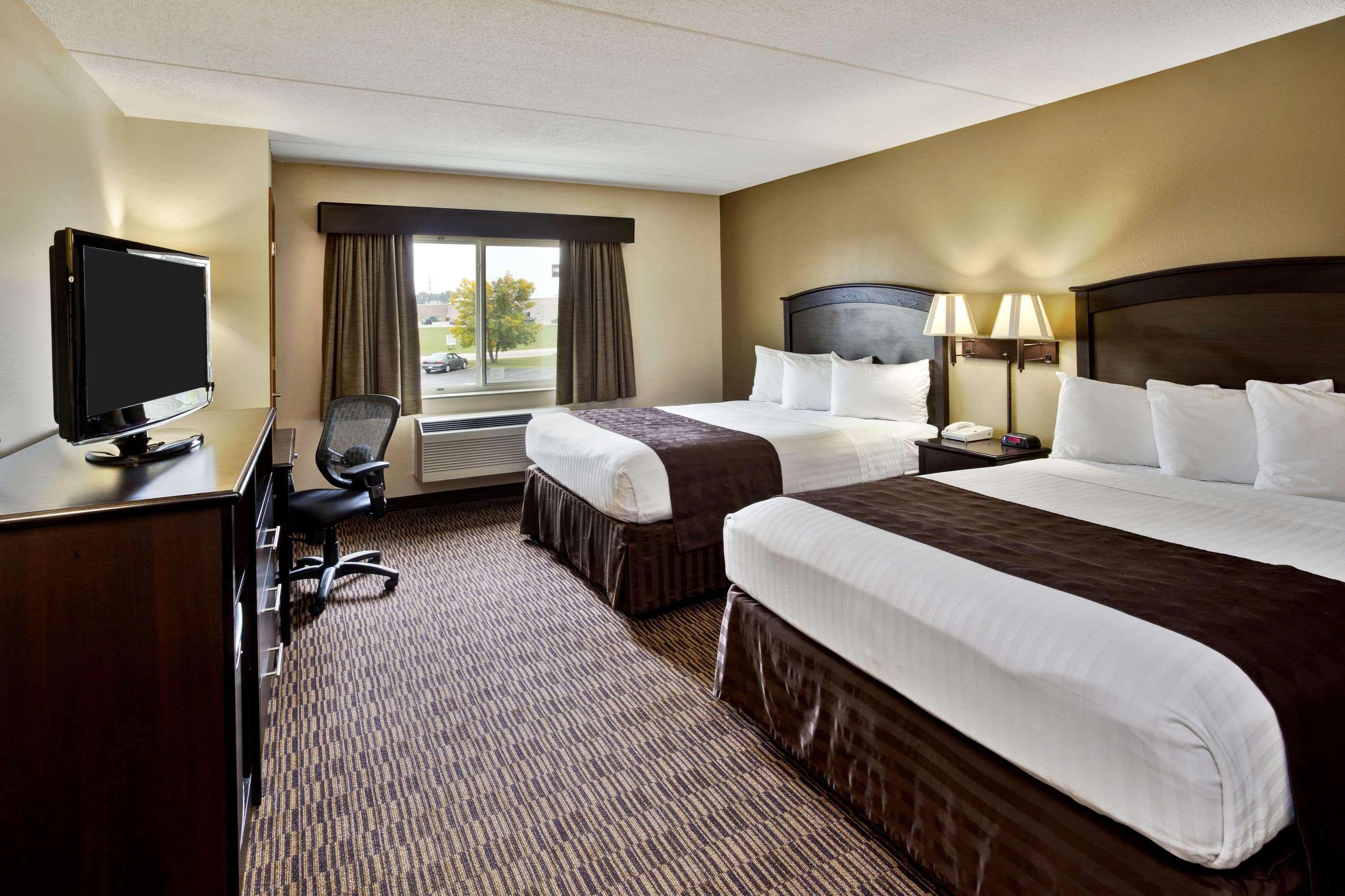 Americinn By Wyndham Beaver Dam Bagian luar foto