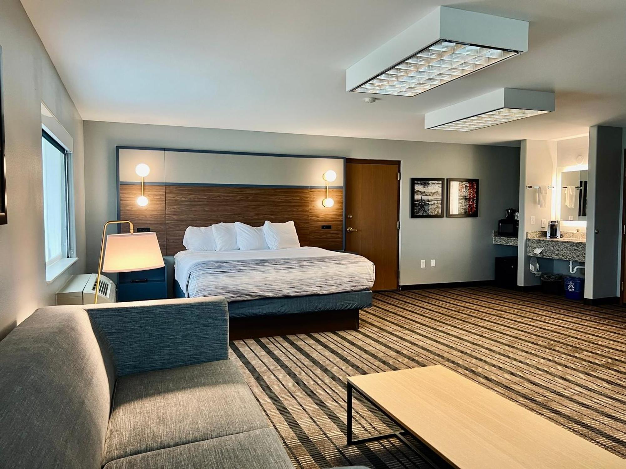 Americinn By Wyndham Beaver Dam Bagian luar foto