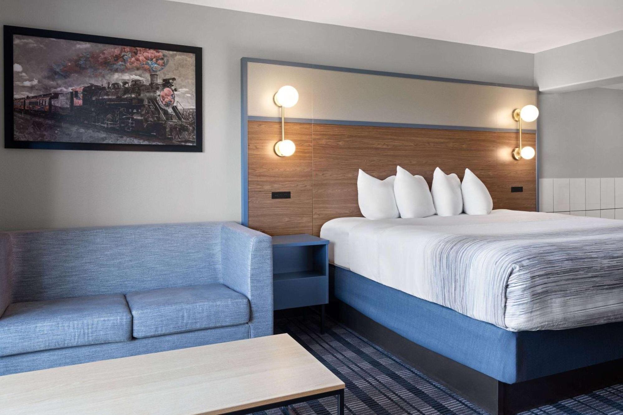 Americinn By Wyndham Beaver Dam Bagian luar foto